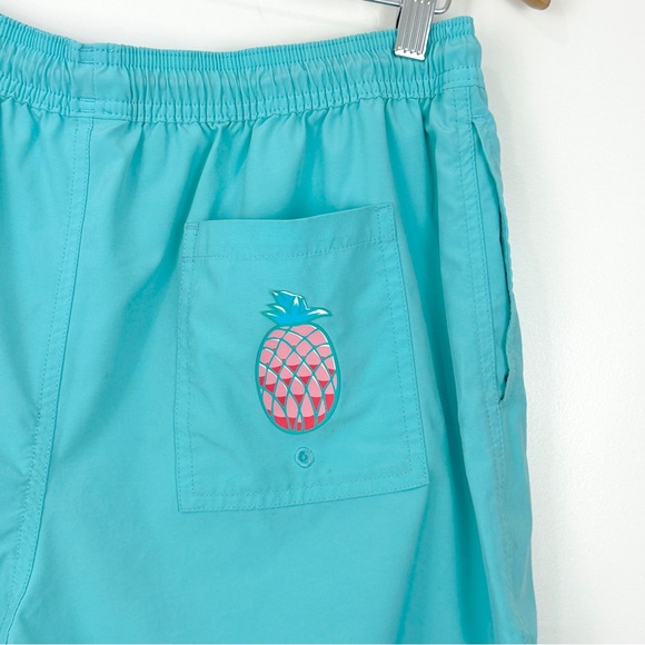 Chubbies Men’s XL Aqua Pineapple 5" Inseam Bathing Suit Swimming Shorts - Picture 6 of 10